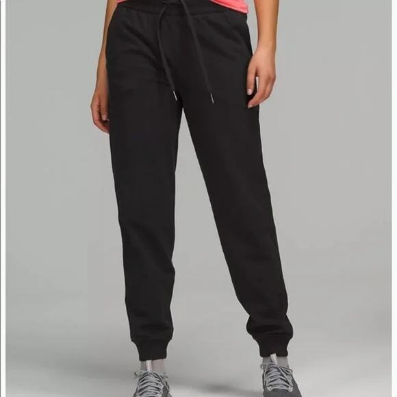 Lululemon Pull On Drawstring Comfy As Sweat Jogger Sweatpants Pants Black 6 - Picture 1 of 11